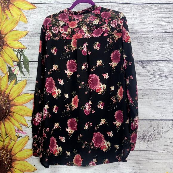 Kut from the Kloth Black, Pink, and Cranberry Floral Sheer Blouse Size XL - Picture 8 of 8